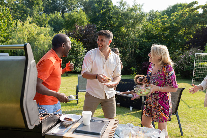 BBQ tips friends garden Calor cylinder