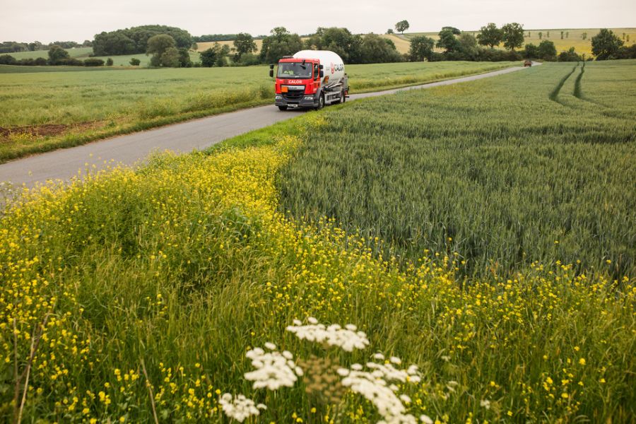 calor truck delivering lpg