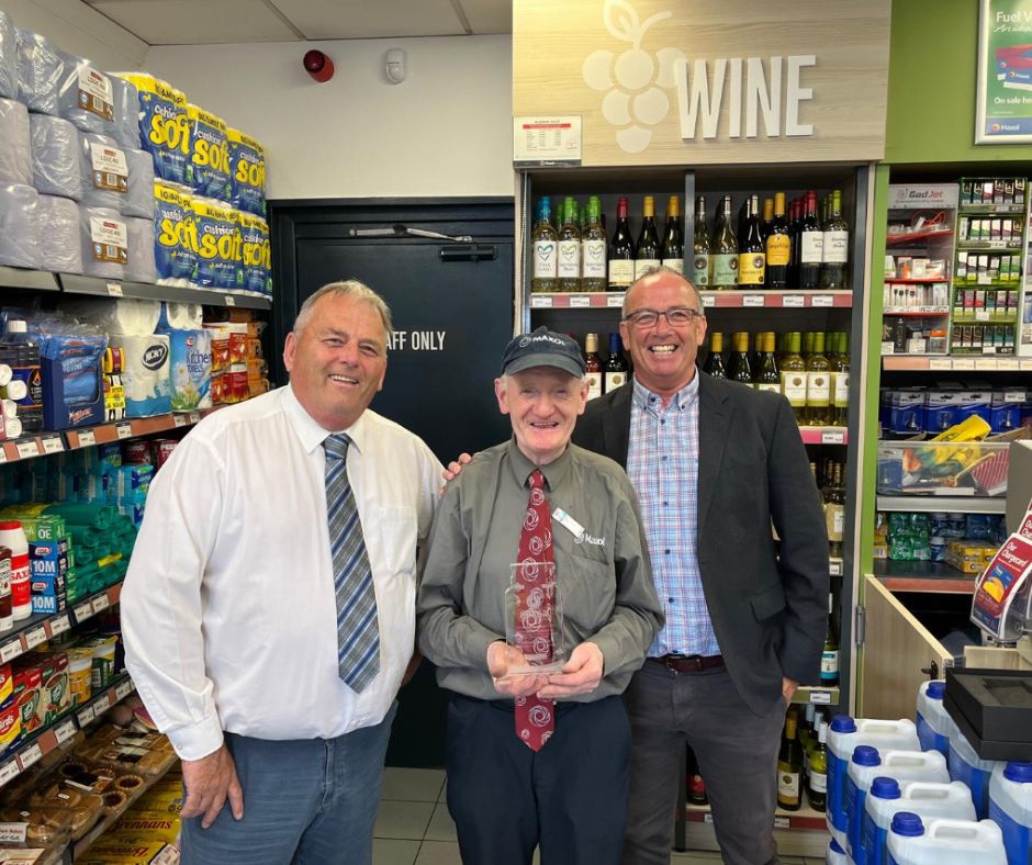 Milestone Achievement: Calor celebrate retailer's 40 years service